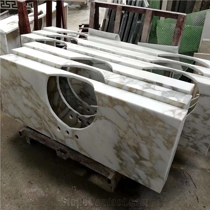 Natural Calacatta Gold Marble Countertops
