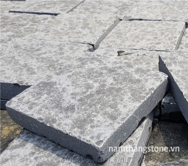 Vietnam Black Basalt Tumbled
