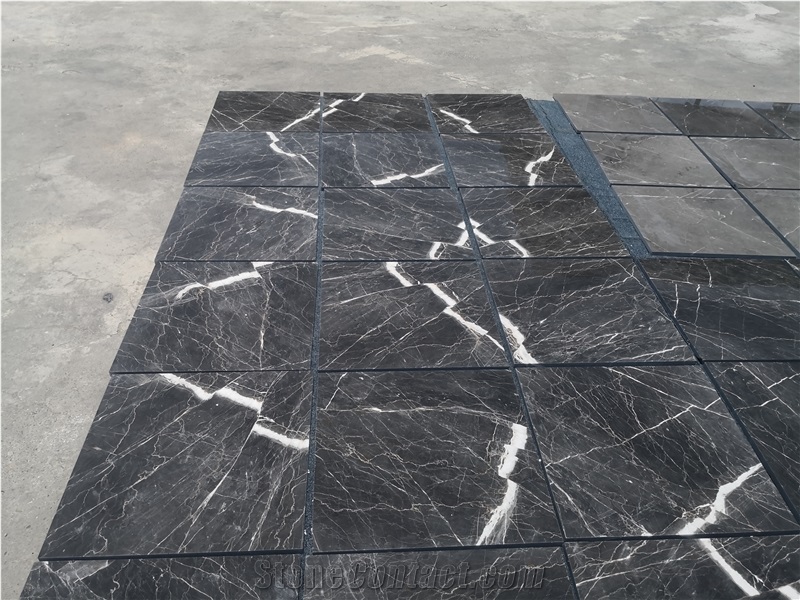 Black Royal Marble Tiles
