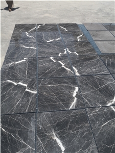 Black Royal Marble Tiles