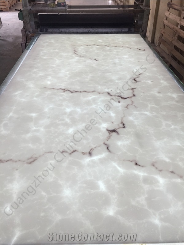 Polished Translucent Artificial Onyx Bar Counter