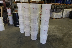 Terrazzco® Clam-Tite Adhesive 680