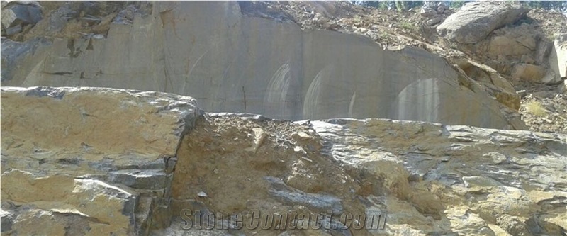 Absolute Black Granite Blocks Grade a