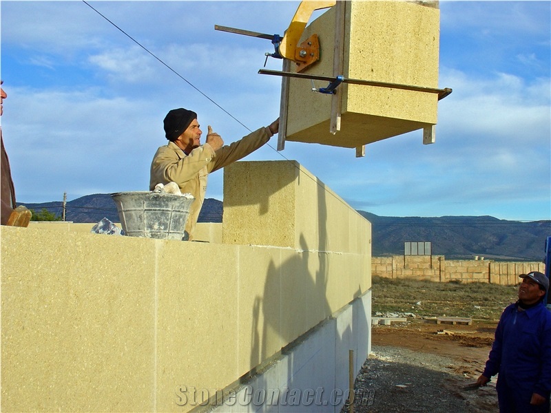 Albamiel Sandstone Ashlars for Massive Construction