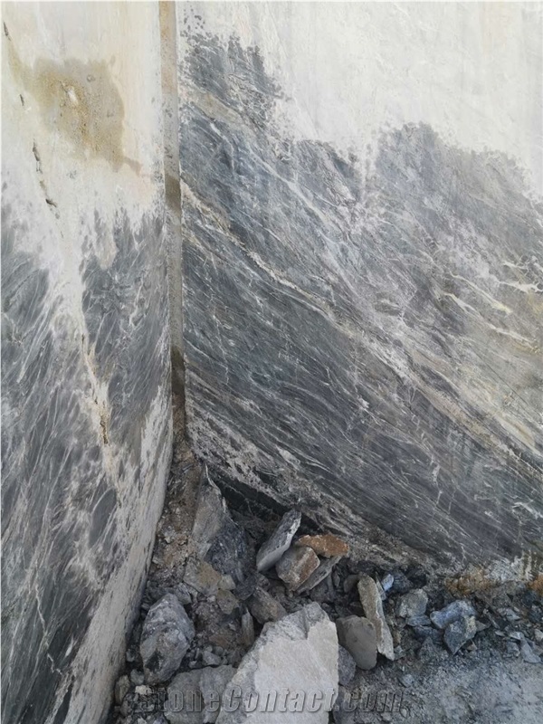 Wavy Black Marble Blocks