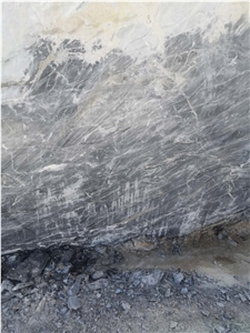 Wavy Black Marble Blocks