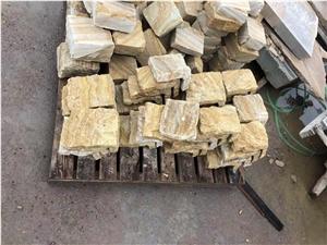 Wooden Veins Sandstone Irregular Shape Tiles