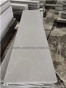 Flamed Dark Grey Sandstone Steps
