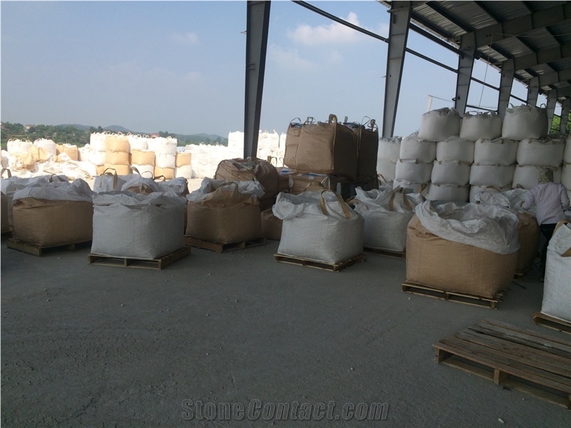 Creamy White Pebble Stone
