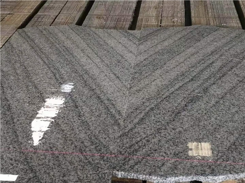 New-China Viscont White Granite Tiles Bianco Sand River Granite Bookmatched