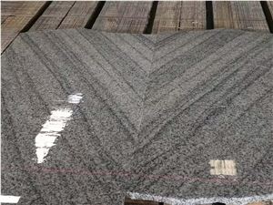 New-China Viscont White Granite Tiles Bianco Sand River Granite Bookmatched