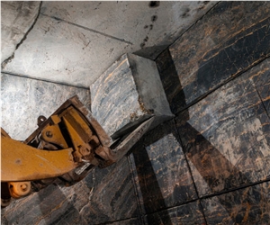Caribbean Portoro Gold Marble Blocks