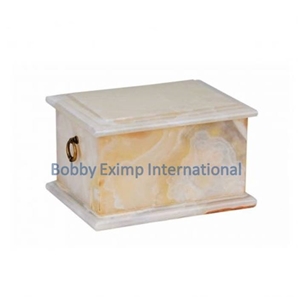Onyx Urn 02