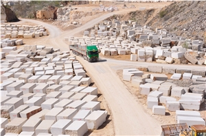 Kanfanar Layer Ii Limestone Blocks