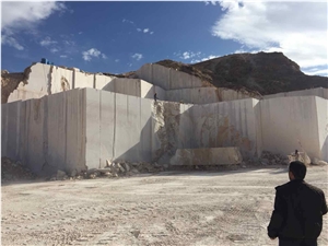 Pacific Cream Marble Slab Machine Cut to Size Floor Tiles Hotel,Villa Project Wall Cladding