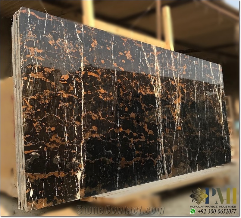 Pakistani Michelangelos, Portoro Marble