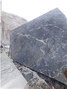Bayburt Black Marble Blocks