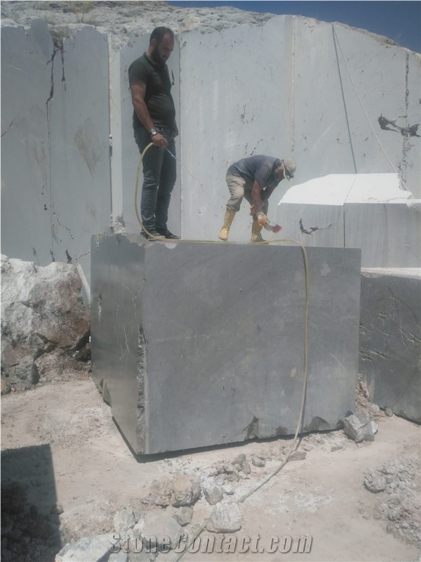 Santa Grey Marble Blocks