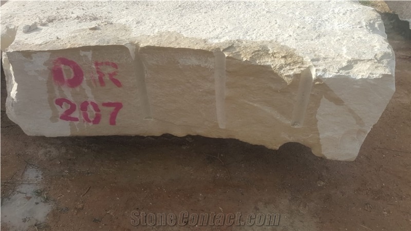 Thala Beige Marble Blocks