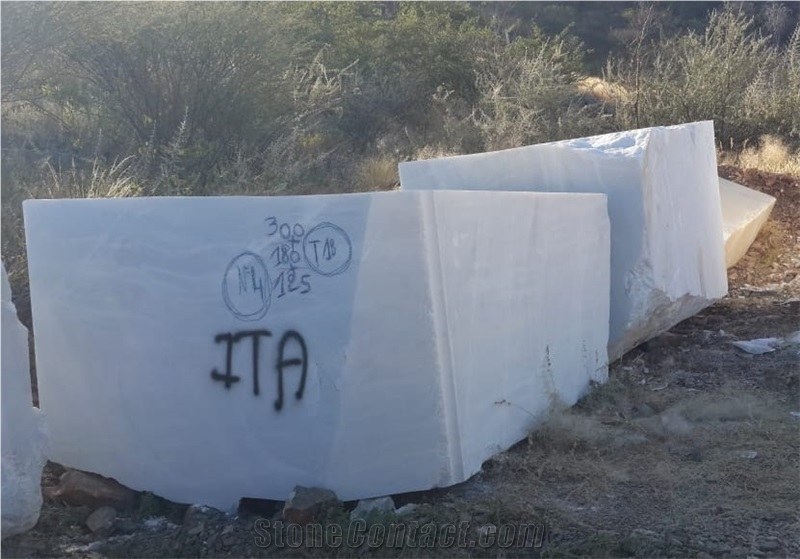 Moonlight Marble Quarry Blocks