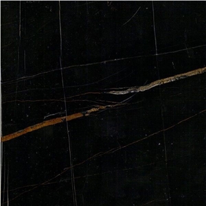 Black Sahara - Lara Balck