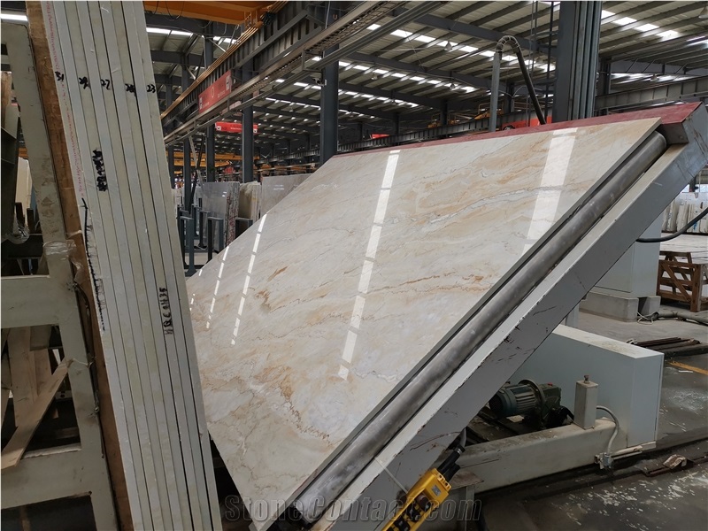 Dolce Vita Quartzite Kitchen Slab