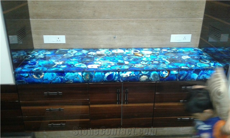 Blue Agate Gemstone Slabs Round Table Tops