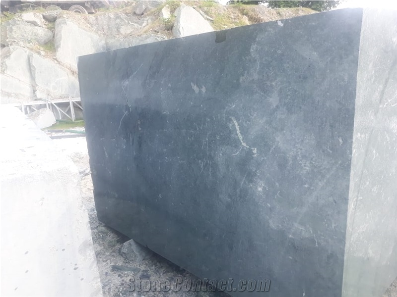 Rough Green Marble Blocks