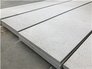 China Polar White Travertine Sandblasted Tiles
