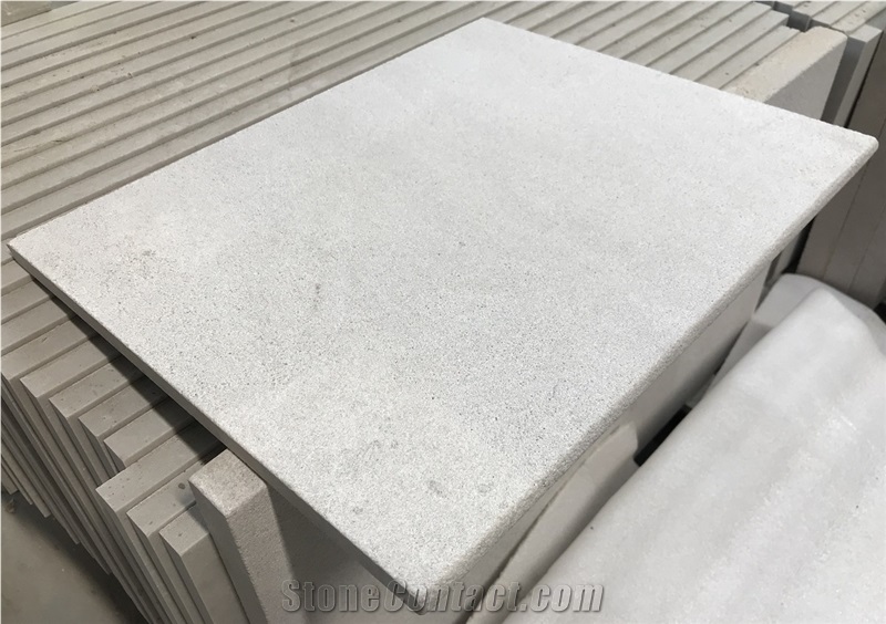 China Polar White Travertine Sandblasted Tiles