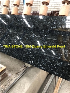 Old Quarry Emerald Pearl Granite Slabs