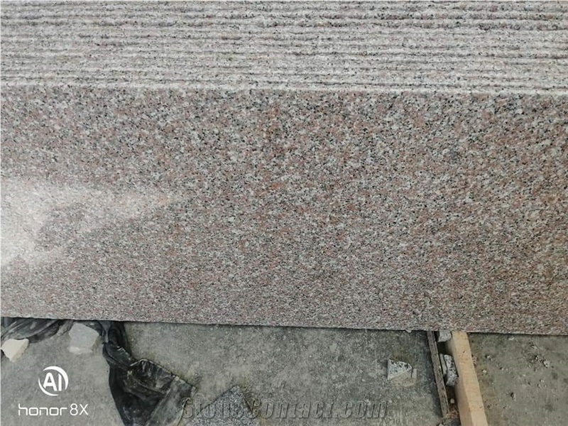 Rosa El Nasr Granite Slabs