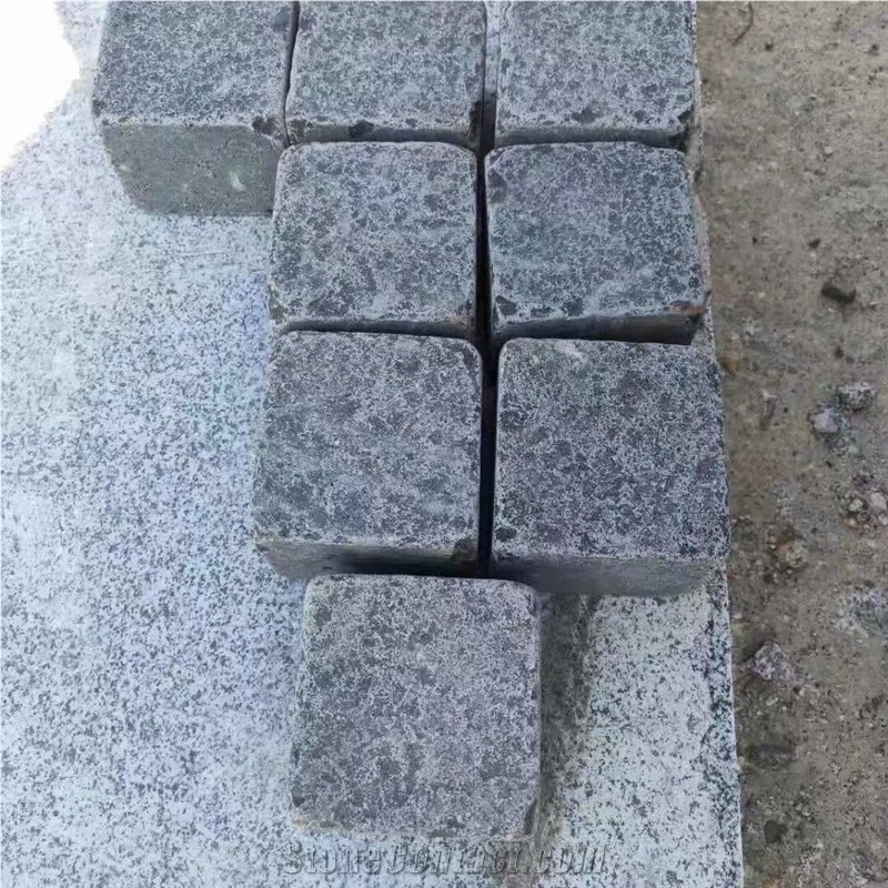 Black Basalt Flamed & Tumbled Cobble Stone