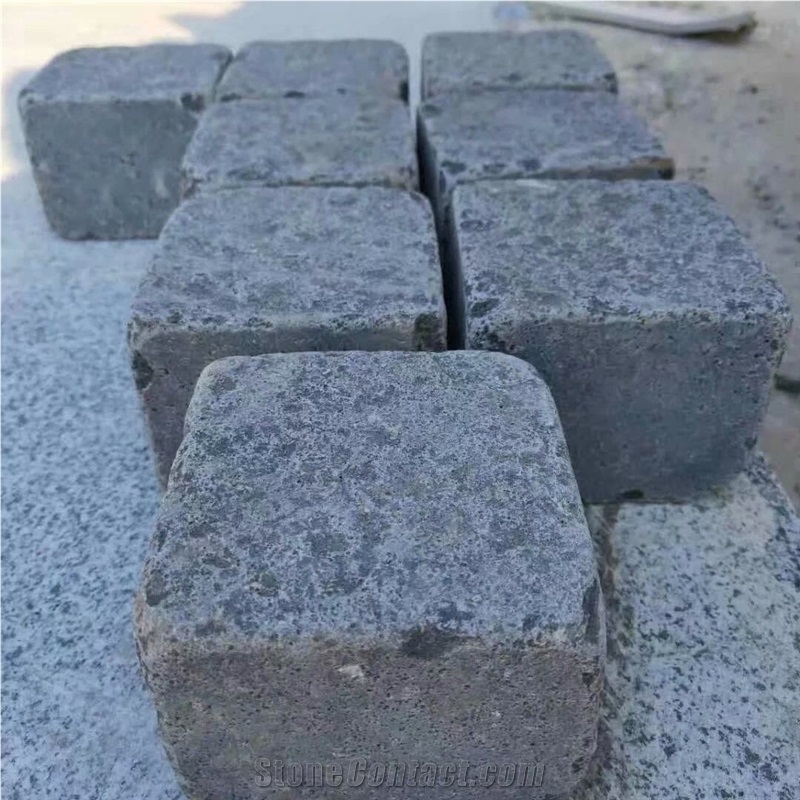 Black Basalt Flamed & Tumbled Cobble Stone
