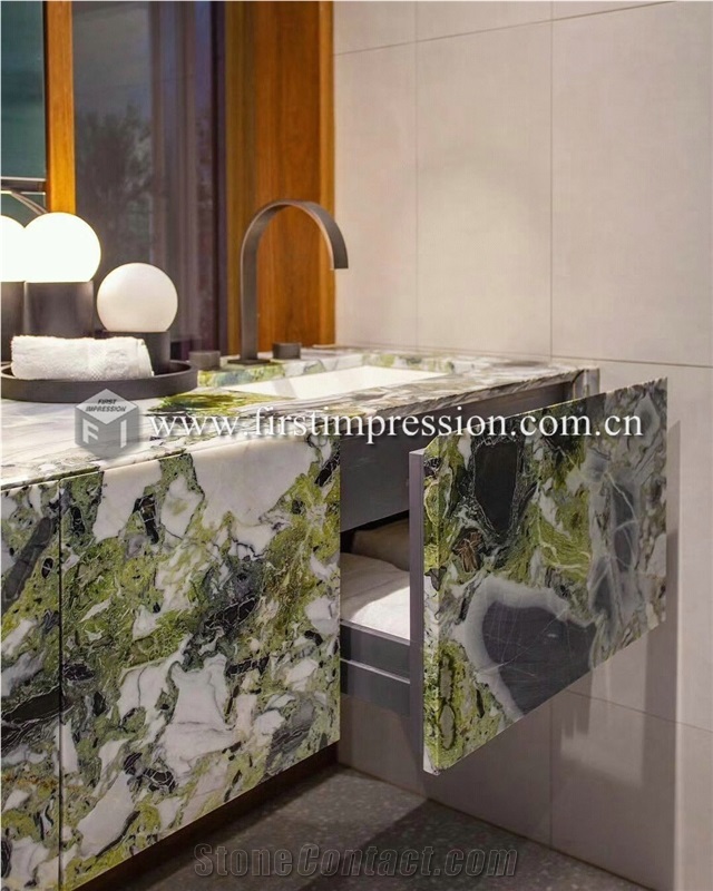 White Beauty Ice Connect Green Marble Counter Top