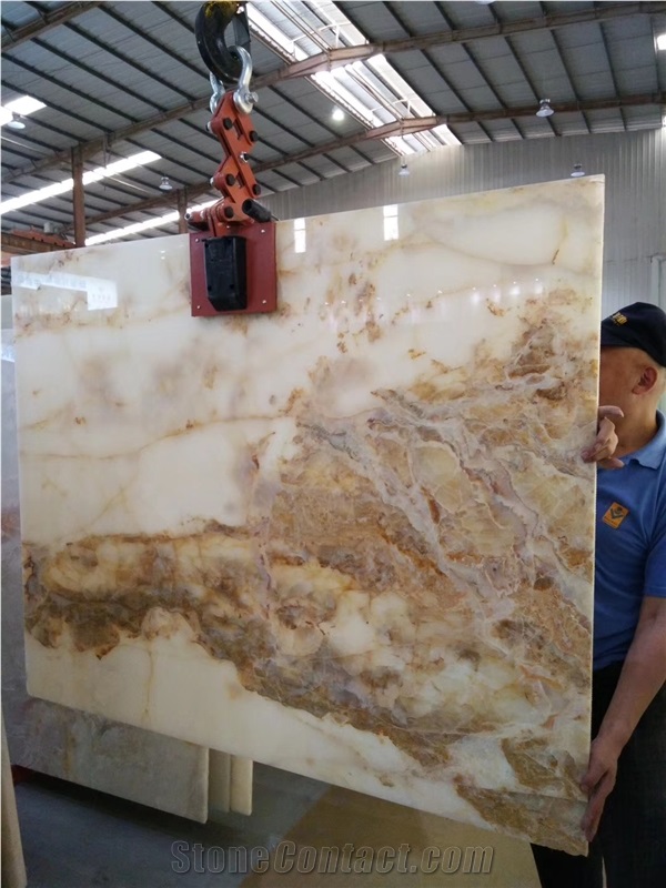 Iran White Persian Natural Onyx in China Market