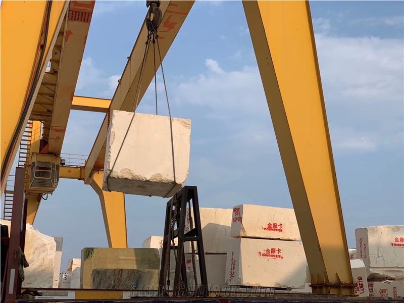 Moka Gold Limestone Slab in China Market