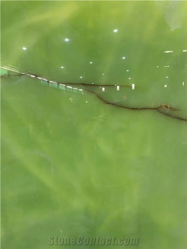 Pure Dark Green Onyx Slab Wall Tile Floor in China