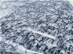 Spray White Granite Polished Slabs Natural Stone