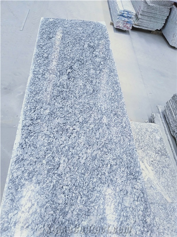 Spray White Granite Polished Slabs Natural Stone