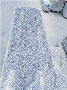 Spray White Granite Polished Slabs Natural Stone