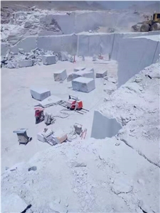 A Quality Pietra Grey Marble Quarry Rough Blocks