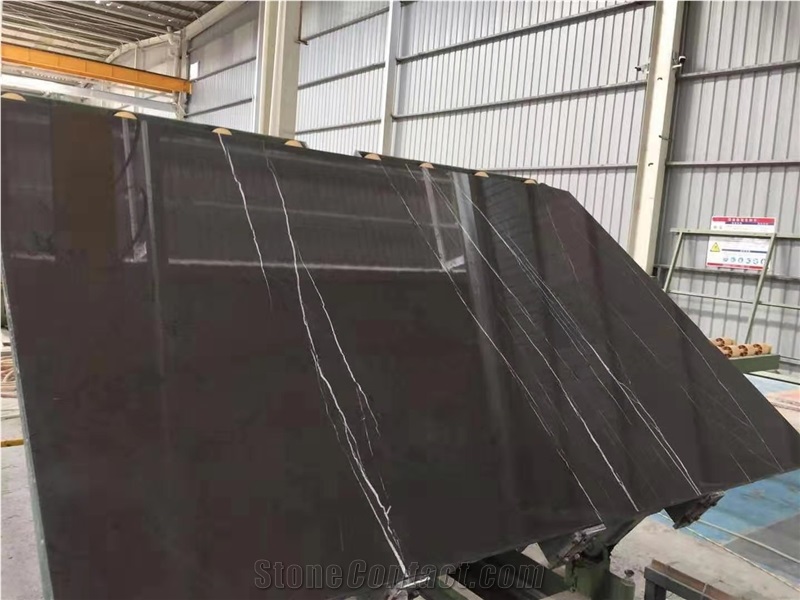 A Quality Pietra Grey Marble Quarry Rough Blocks