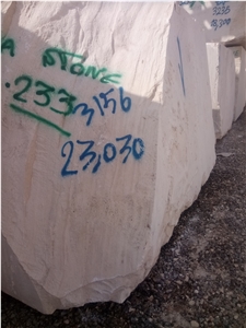 Royal Beige Travertine Blocks from Iran Quarry Directly