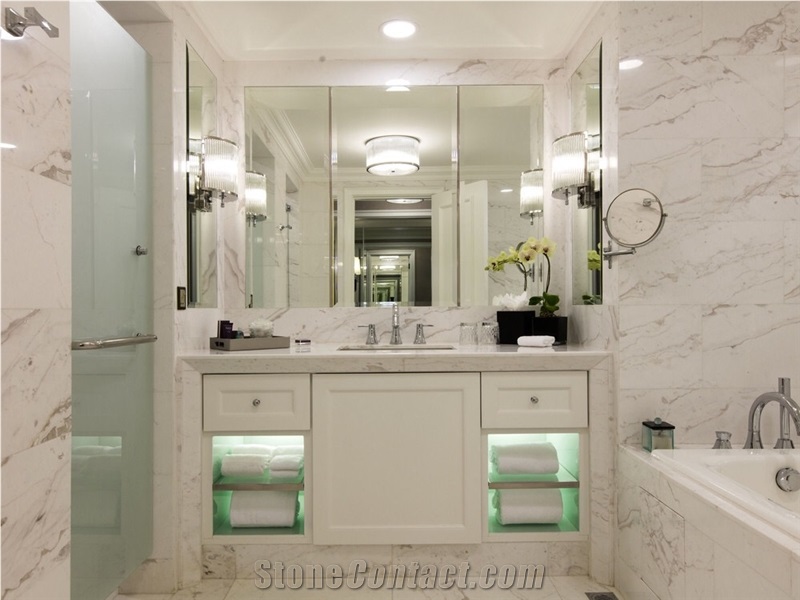White Elegant Marble Kitchen Island Top Countertop