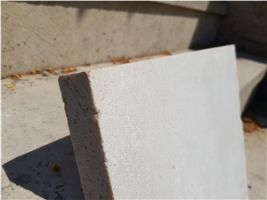 Travertine Tile: Raw, Cross-Cut, Cut-Calibrated