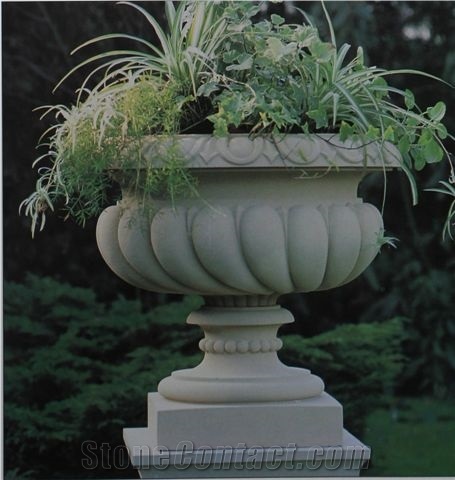 Flower Pot Statue Garden Planters