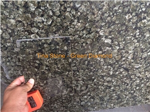 Green Diamond Grinite Tileds Slabs Wall Covering