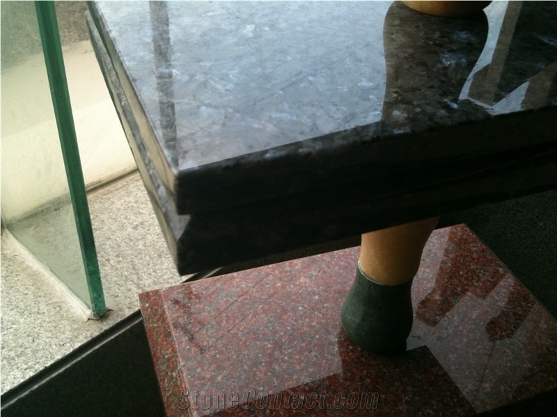 Kitchen Countertop Green Granite Quirke Miter Edge