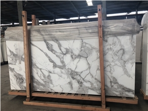 Calacatta White Marble Slabs Slabs